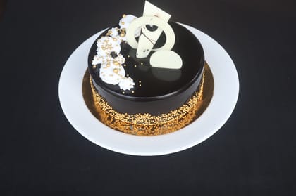Special light chocolate cake half kg - eggless
