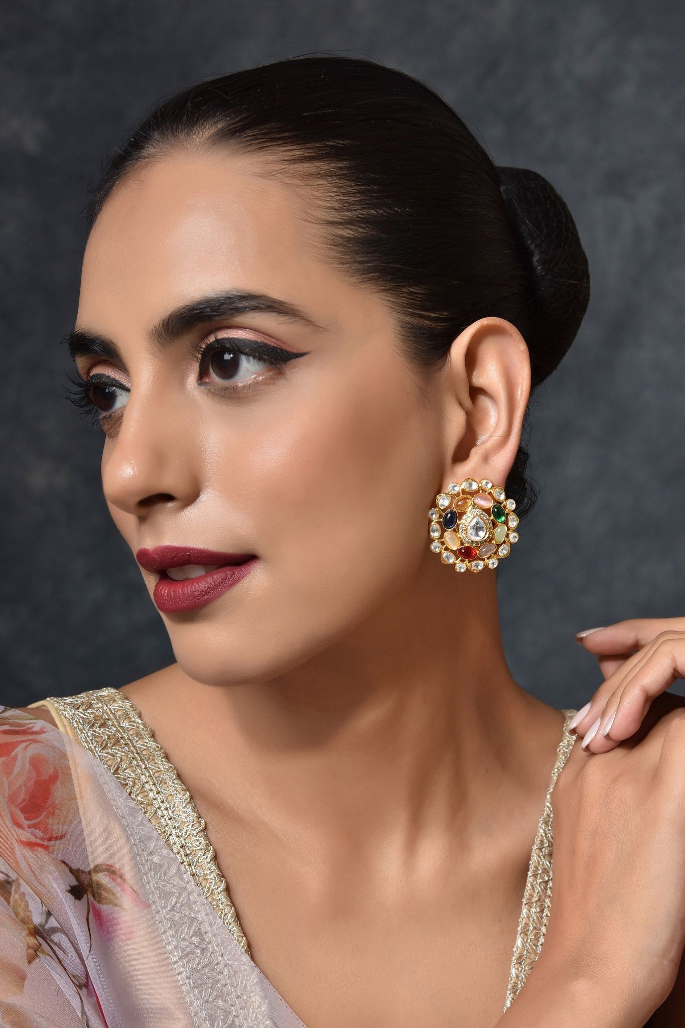 Fiza Navrattan Gold Plated Kundan Stud Earrings-Kundan