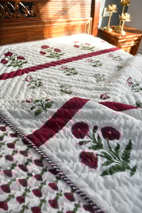 Red Poppy Reversible Quilt | Hand-Blocked Design Double