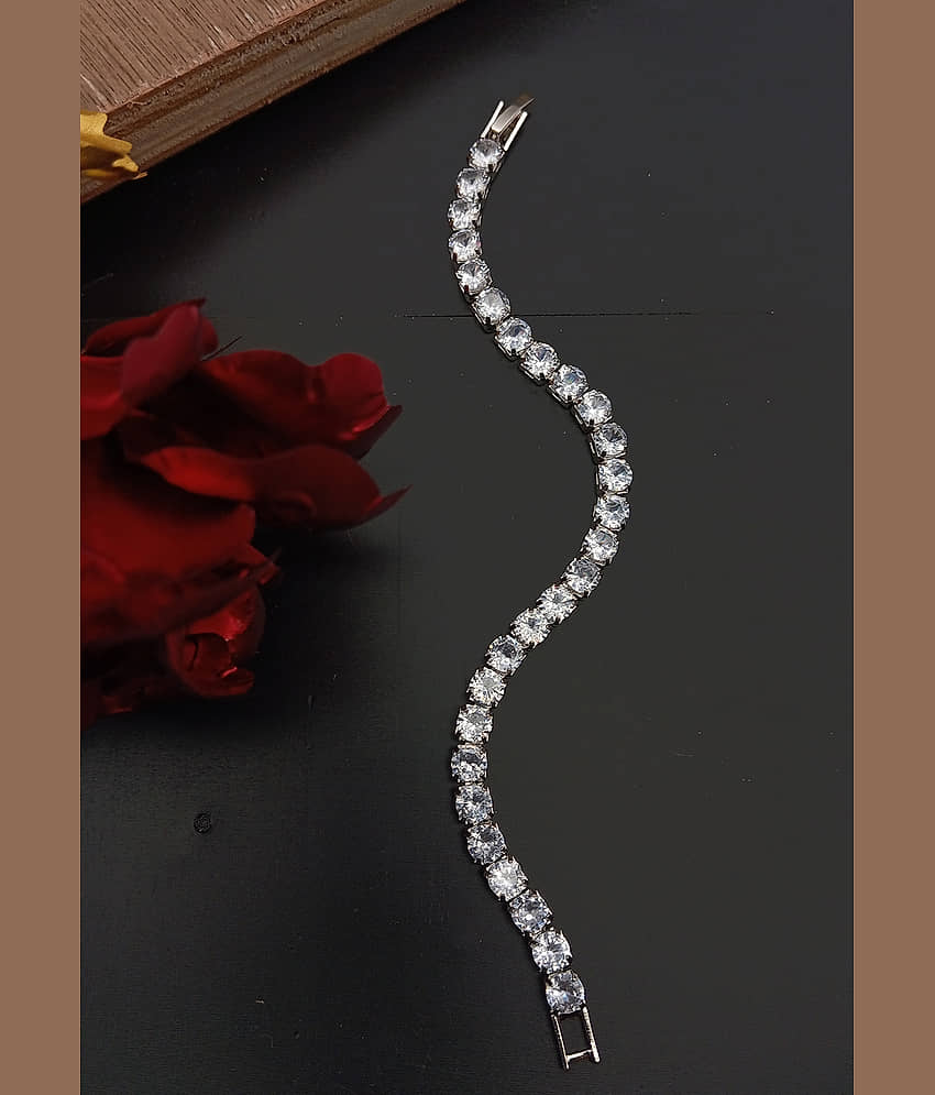 shankhraj mall Silver Bracelet ( Pack of 1 )