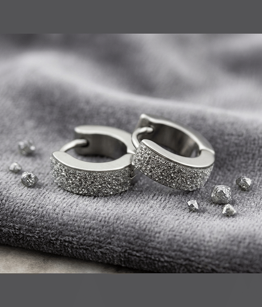 Style Wind Stainless Steel Shining Hoop Earrings for Men, Silver Textured Finish, Hinged Huggie Style
