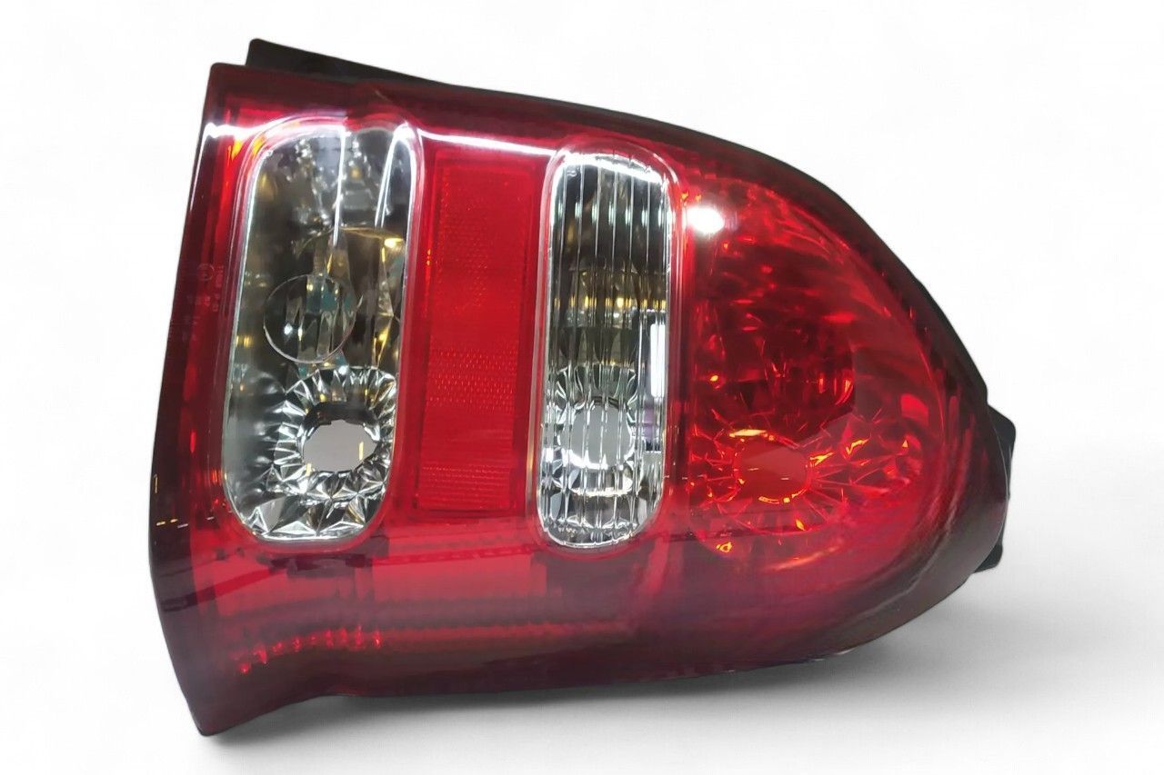 Uno Minda Rear Tail Lamp - RH TL-6589AM