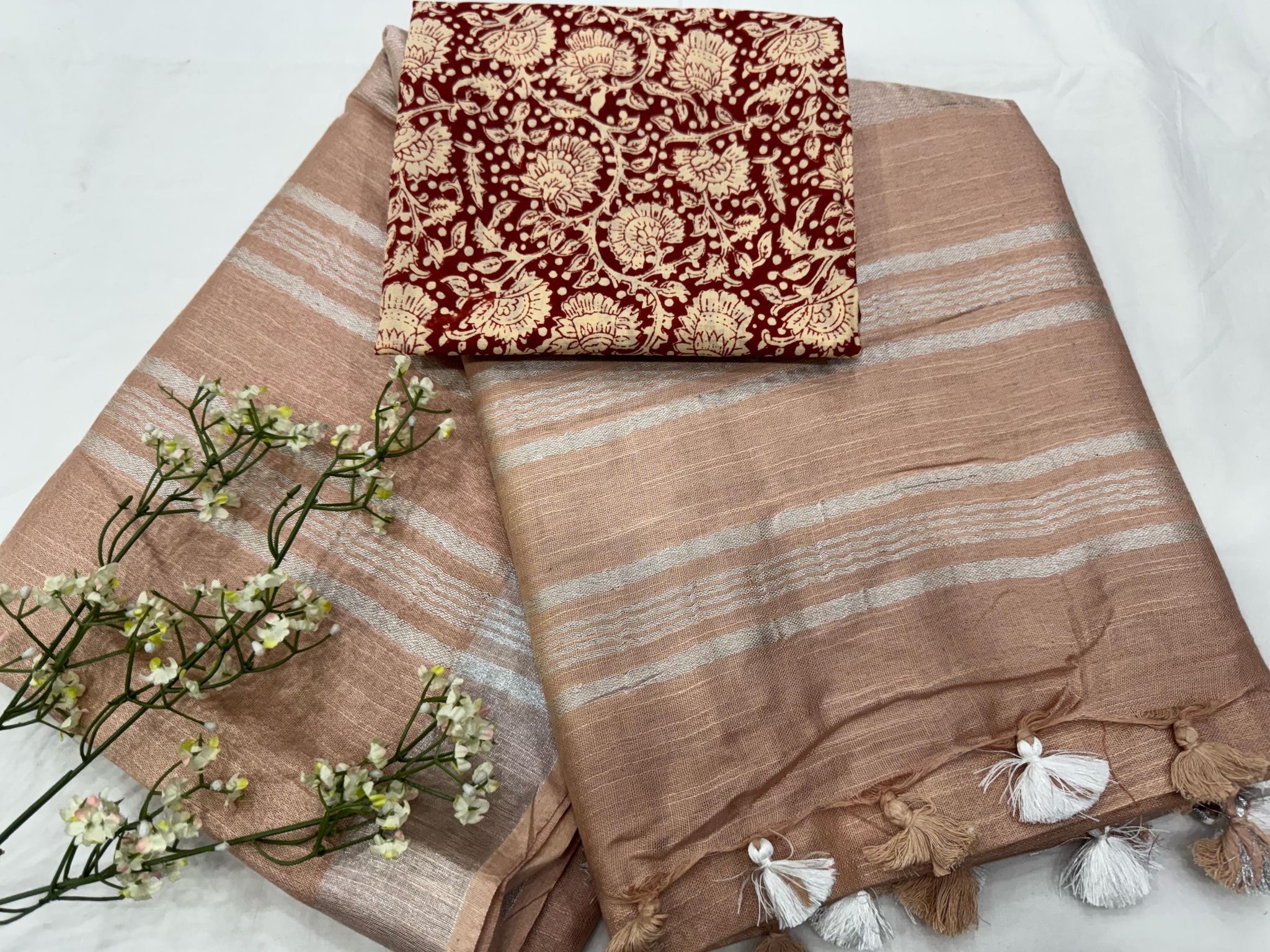 Plain linen Saree