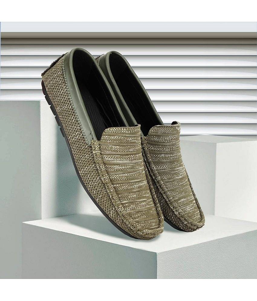 Buxton Gray Men's Slip on