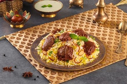 Dum Gosht Biryani (Dum Mutton Biryani, Boneless - Serves 1).