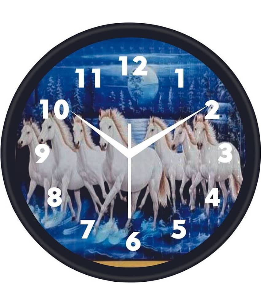 Trendy Homes Circular Analog Wall Clock