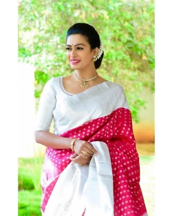 Zari Work Silk Saree With Blouse Piece