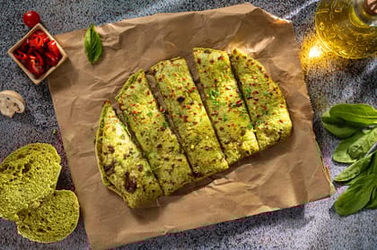 Spinach Sourdough Garlic Pizza Sticks