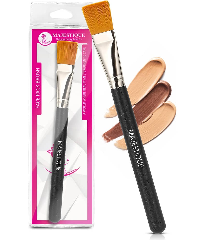 Majestique Facial Mask Brush Sturdy Handle Soft Facial Mask Applicator Brush For Women - Pack of 1