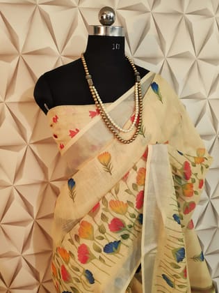 TheHangr Beautiful Orange Saree With Multicolour Tulips Printed All Over The Saree