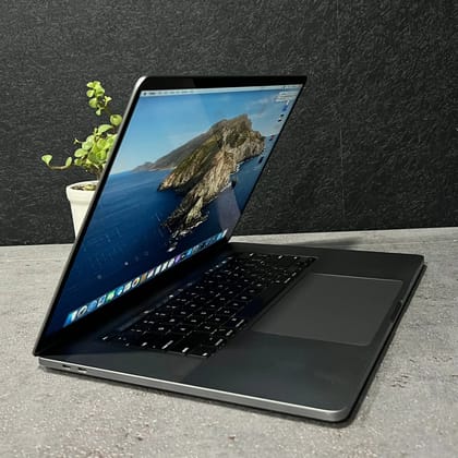 Apple MacBook Pro 16-inch i7 with Touch Bar A2141 2019 model (Refurbished) 6 Month Warranty