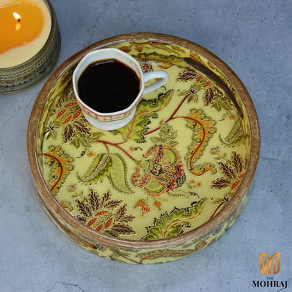 The Mohraj Indian Crafted Round MDF Trays with Gold Foil Finish Set of 3 The Mohraj Indian Crafted Round MDF Trays with Gold Foil Finish Set of 3