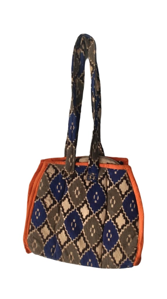 KALANKARI  Quilted cotton tote bag with blue and brown geometric print and orange lining