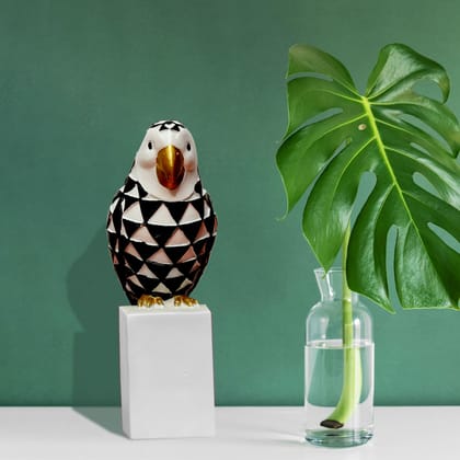Geometric Parrot Sculpture
