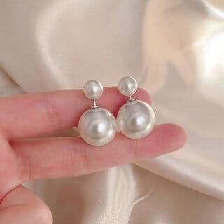 Pearl Stud Earring