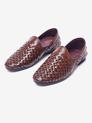 Rustic Elegance: Delco's Brown Juti-40 / Brown
