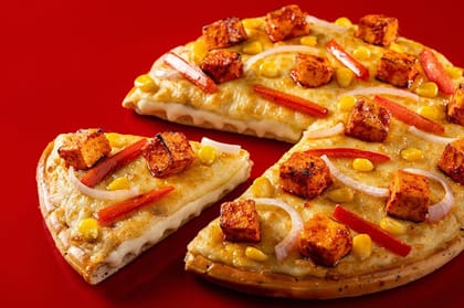 Double Cheese Tandoori Paneer Tikka Medium Pizza