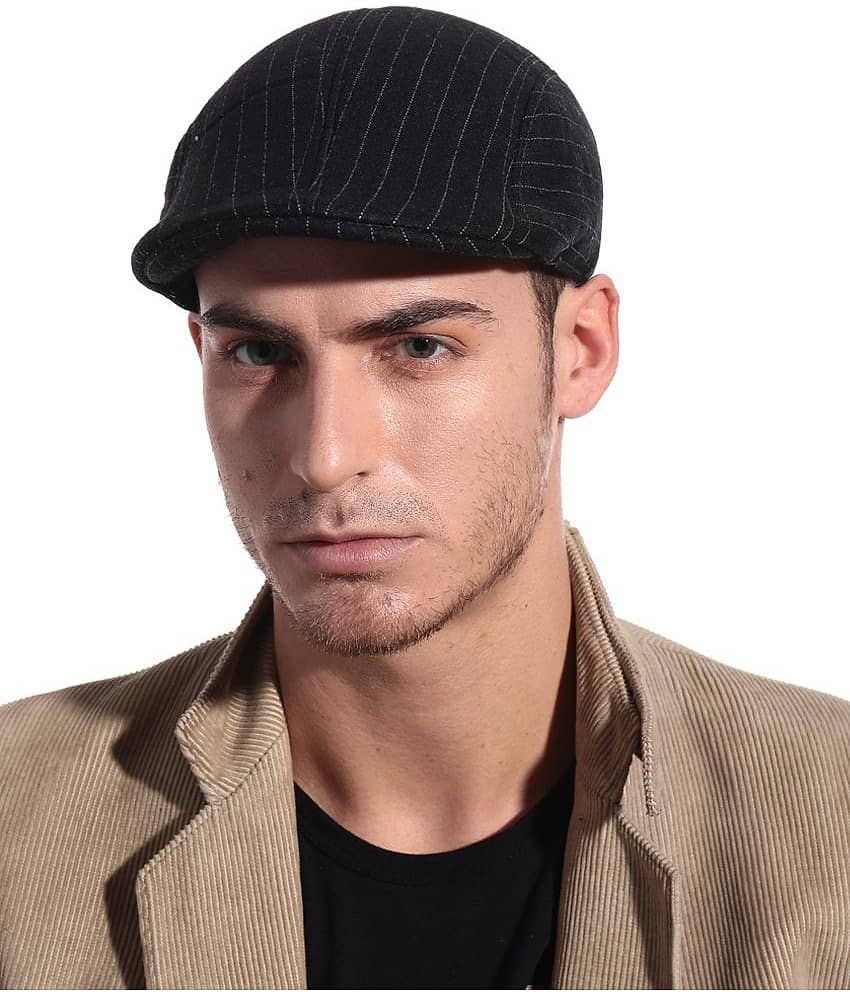 Bizarro Good Looking Black Woollen Cap For Men