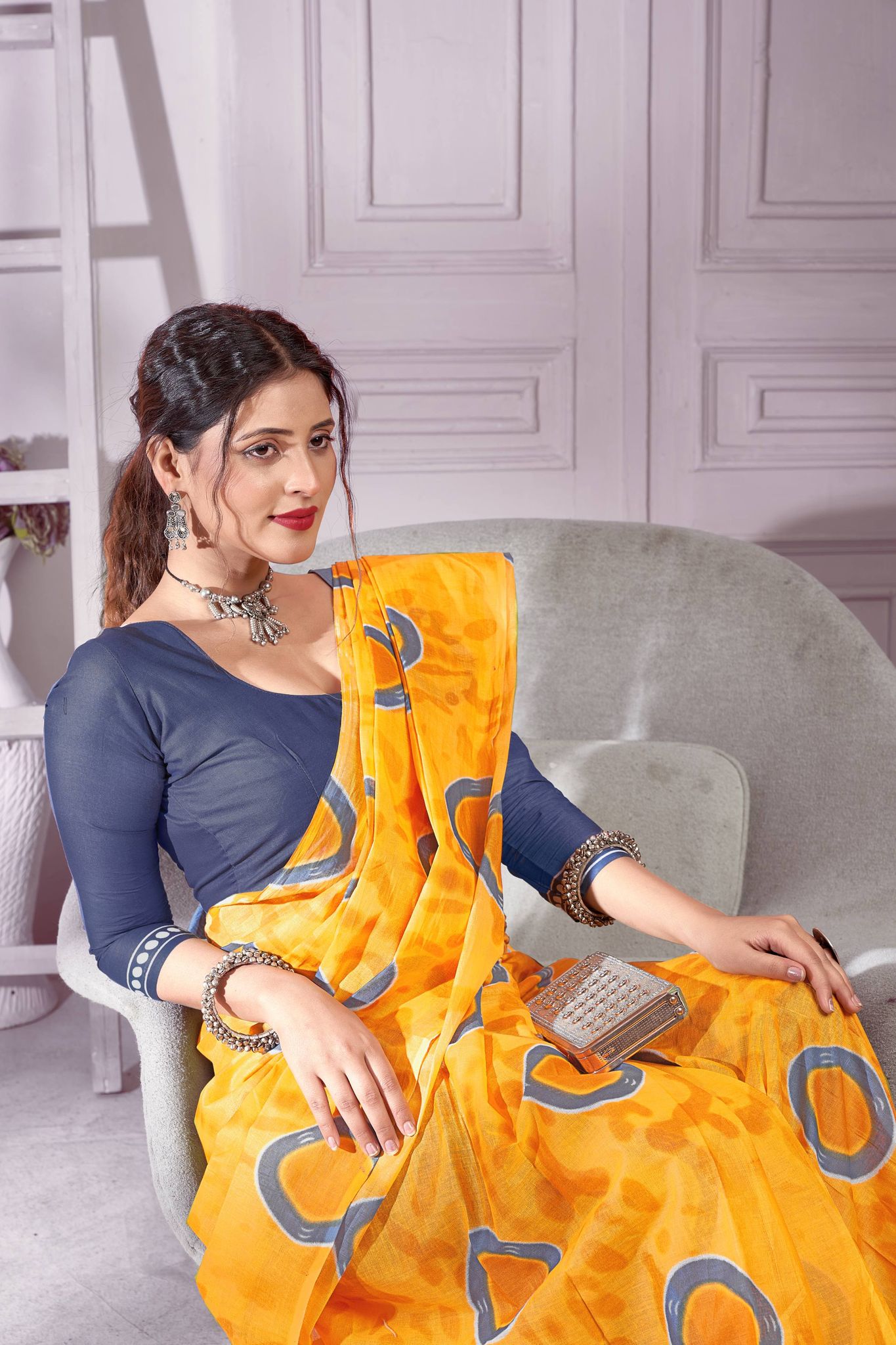 Ready To Wear Handicraft Women's Ikat Pure soft Cotton Saree With Blouse Piece