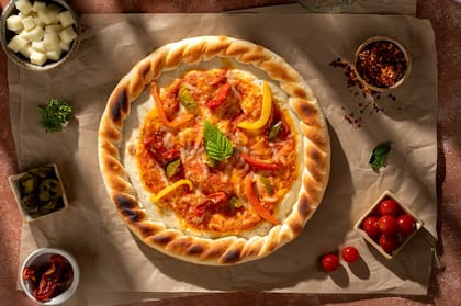 Chicago Deep Dish All Veg Pizza