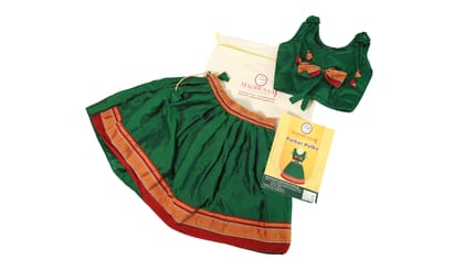 Skirt-Top 1 Set Each Skirt-Top 1 Set Each