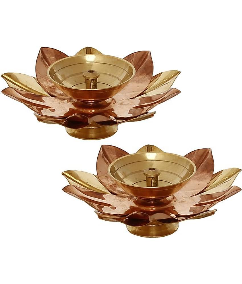 eCraftIndia CraftIndia Brown & Gold-Toned 2 Pcs Floral Shape Metal Diyas