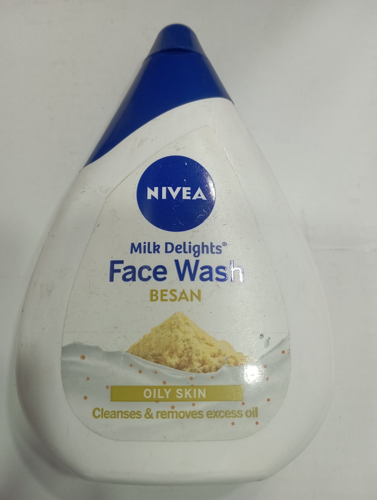 Nivea Milk delights Face wash Besan Oily skin Cleanses & removes excess oil 