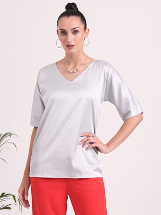 Women's  European Satin-Finish, V-Neck Top-M