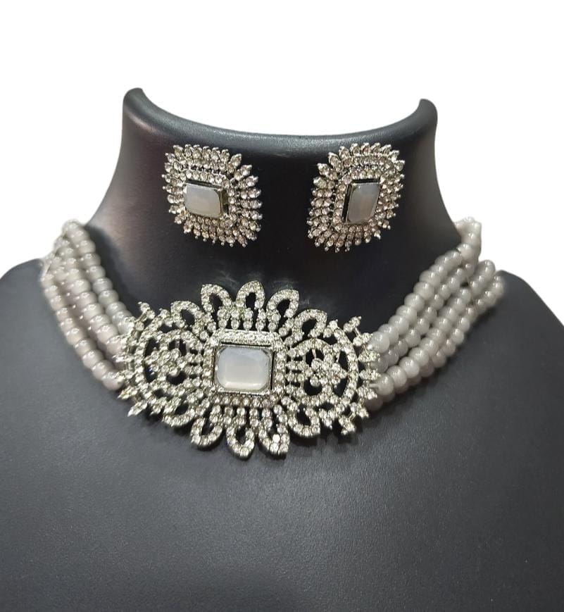 Pearl and Rhinestone Embellished Silver Choker Necklace Set