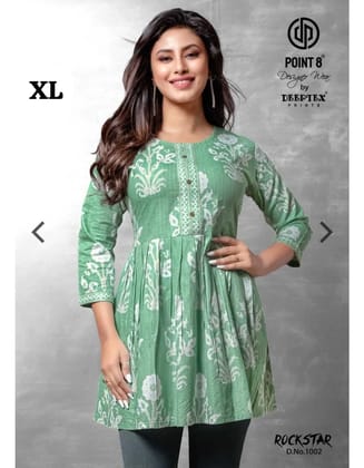 Short kurties