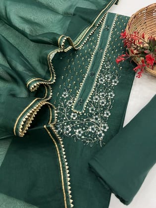 Hastkala Muslin Silk Suit
