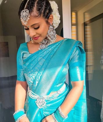 Zari Work Silk Saree With Blouse Piece