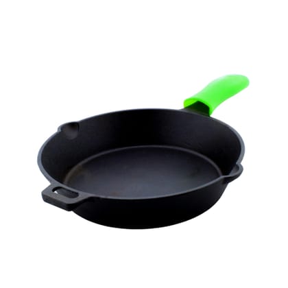 Trilonium Triple Sesoned Cast Iron Skillet 26cms, Weighs 2 Kgs