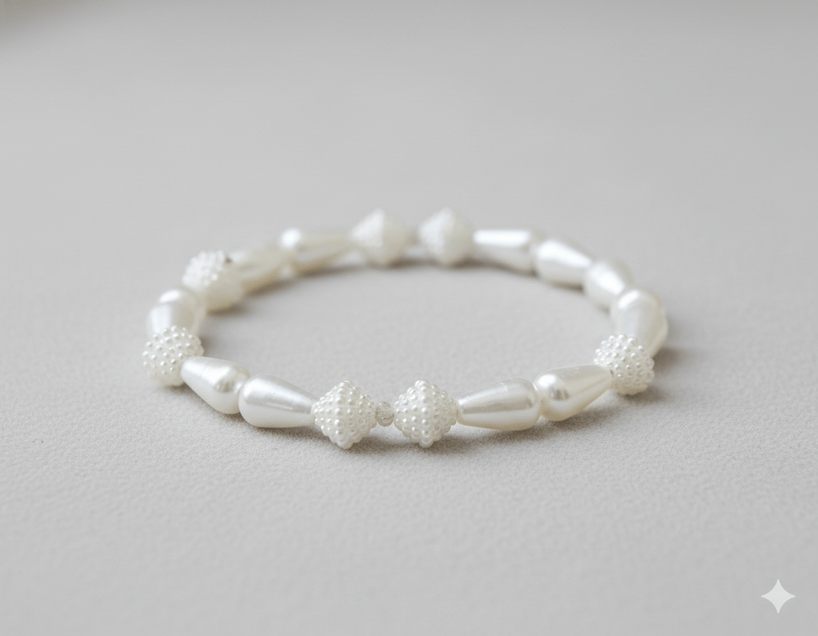 Pearly Shine White Bracelet for Women