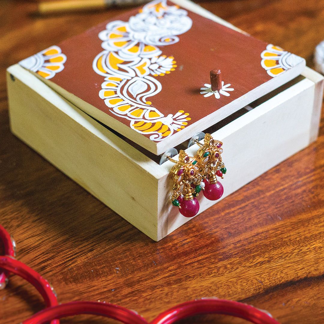 IVEI Traditionally Painted Painted Wooden Trinket Box-Chowk Art