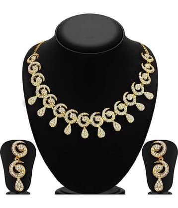 Sukkhi Alloy Golden Collar Traditional 18kt Gold Plated Necklaces Set