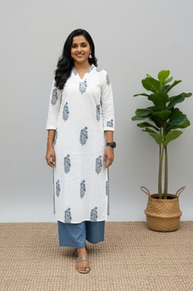 Rivaaj Ethnic Mughal Butta Kurta (M) | White & Blue Sanganeri Handblock Cotton | Traditional Wear | V-Neck Design