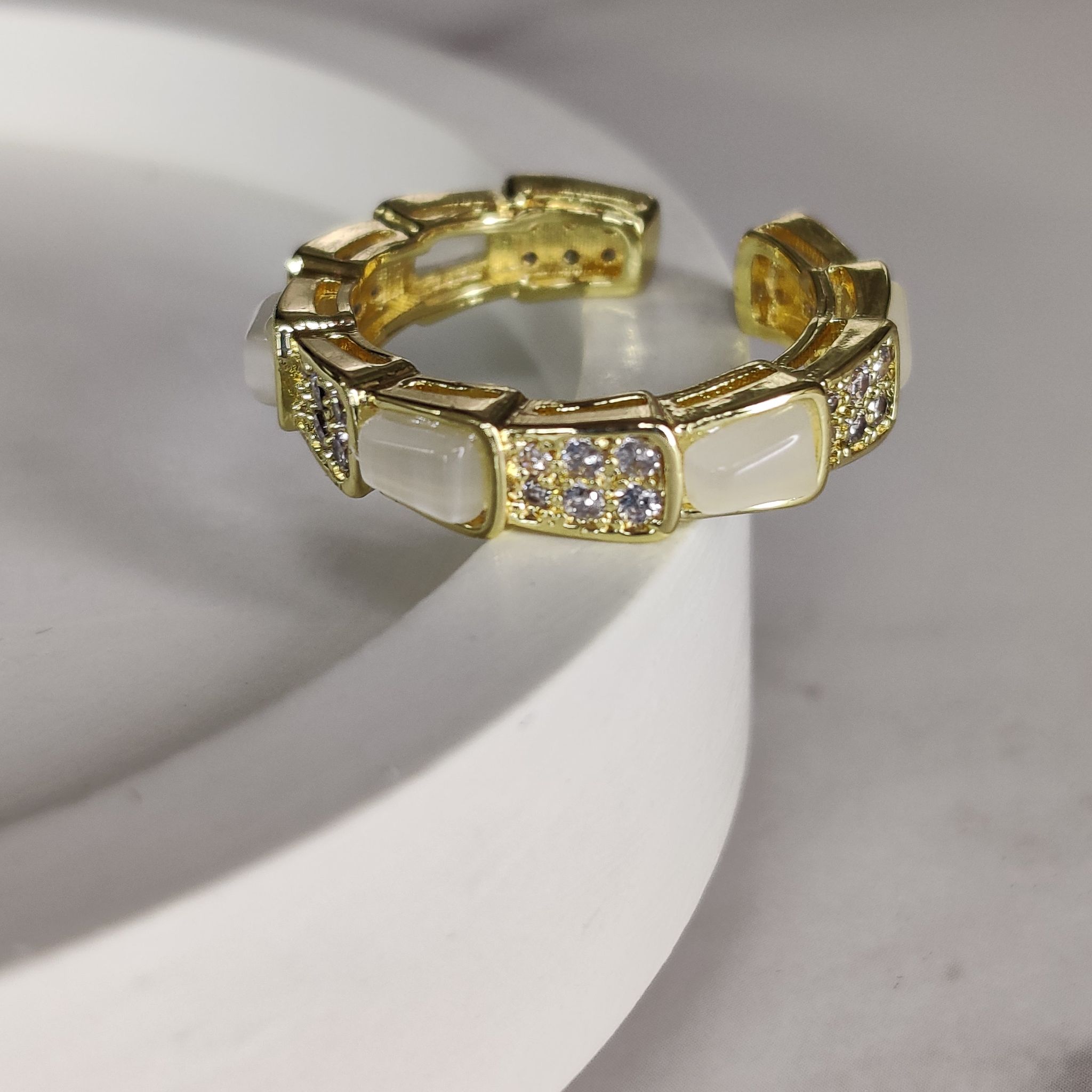 Zircon Opal Ring-Adjustable / Gold