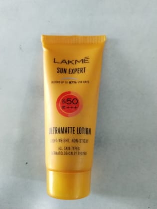 Lakme sunexpert ultramatte lotion 