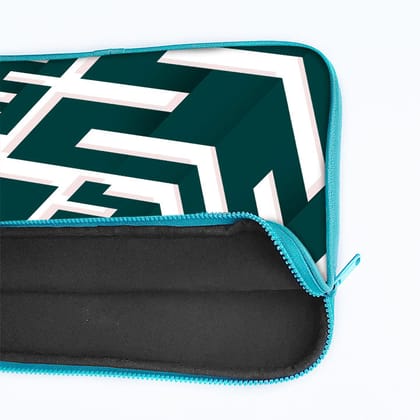 "Zig Zag Print" Laptop Sleeves: Bold Modern Design for Every Size-17" / Blue
