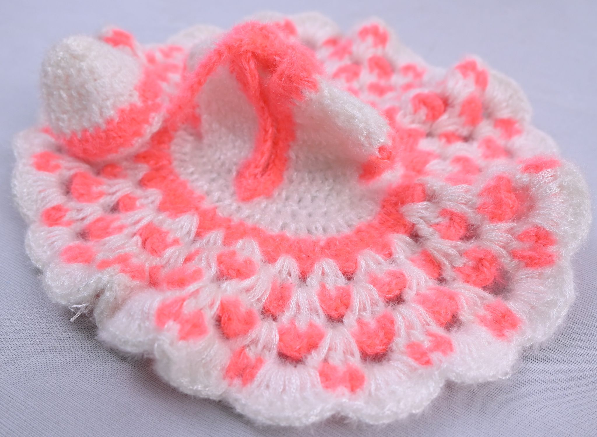 White & Peach Hand Knitted Woolen Laddu Gopal Dress Set
