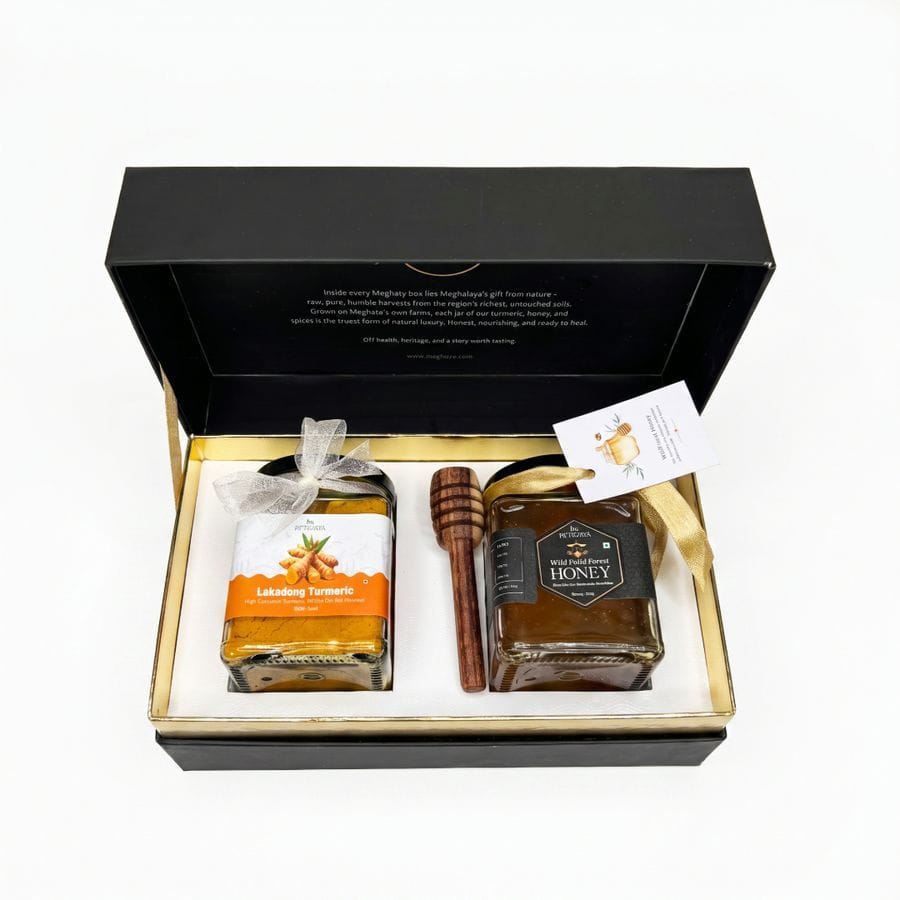 DOUBLE GRACE BOX (GOLDEN WILD FOREST HONEY & LAKADONG TURMERIC) - 400 gm - One Golden Wild Forest Honey with Wooden Dipper - 300 gm & One Lakadong Turmeric - 100 gm