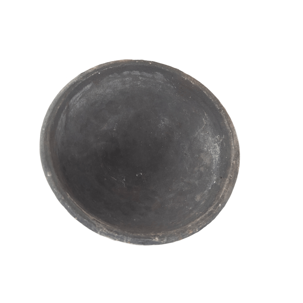 Handmade Black Clay Bowl for Cooking and Serving 1 anchu