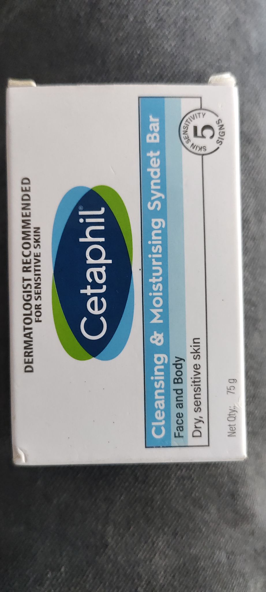 Cetaphil &cleaning moisturising syndet bar 