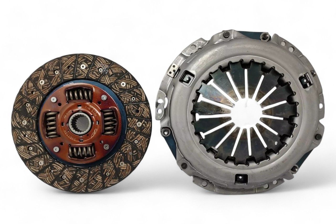 Exedy Clutch Set (Disc+Pressure Plate) AV748363