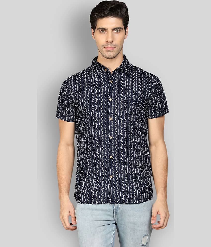 NUEVOSPORTA - Blue Cotton Blend Slim Fit Men's Casual Shirt ( Pack of 1 )