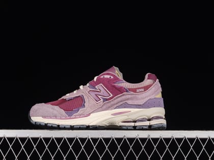 WMNS New Balance 2002R Protection Pack - Pink-Euro 38