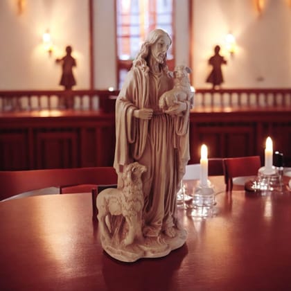 AMS Jesus Christ Statue, The Good Shepherd God Jesus Idol for Christian Home Office Prayer Room, Worship, Living Room, Decoration & Gifting Showpiece 28 Cm