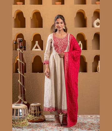 Juniper Women Cotton Blend Embroidered A-line Kurti With Pants ( Beige )