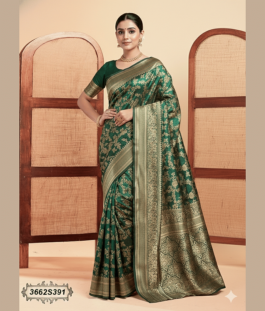 Sanwariya Silks Jacquard Woven Design Regular Saree With Unstitched Blouse Piece ( Green )